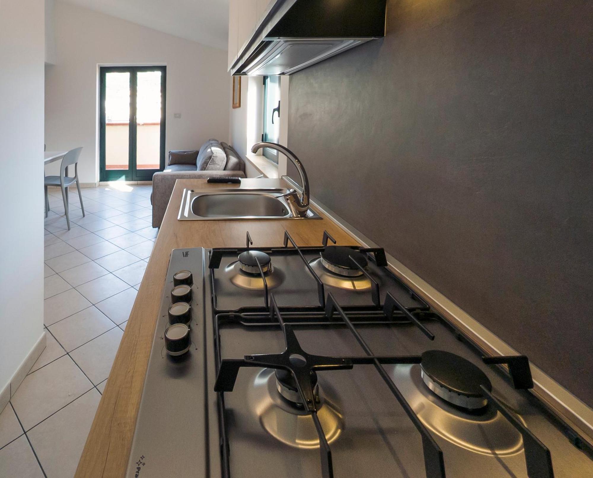 Magico Apartments - 450M Dalla Spiaggia Капо-д'Орландо Экстерьер фото
