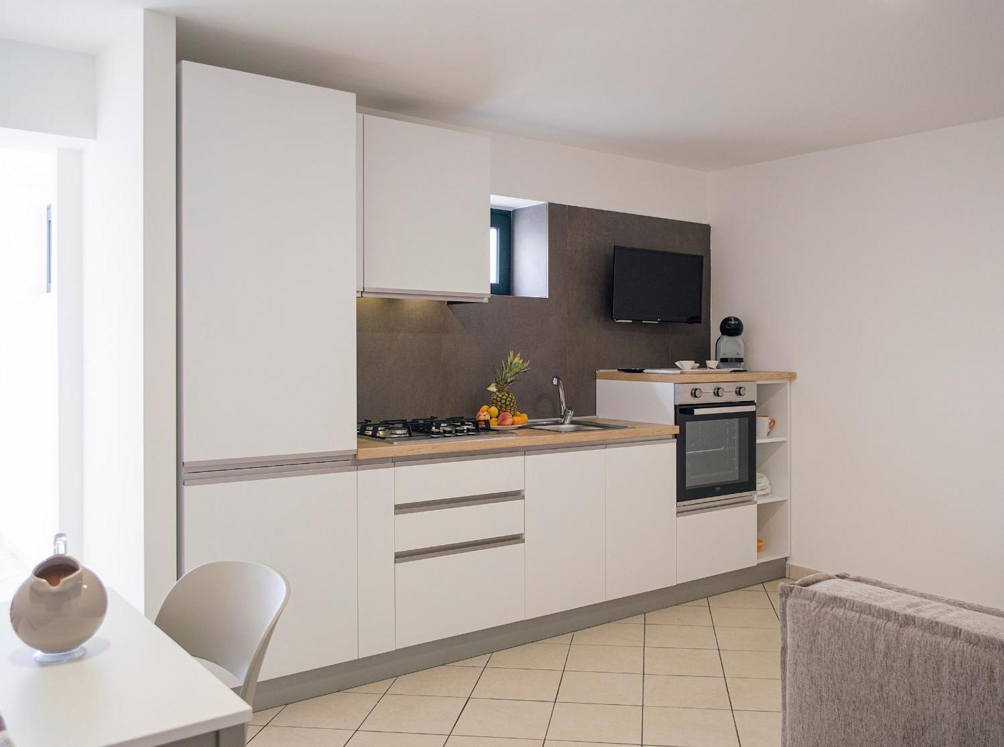 Magico Apartments - 450M Dalla Spiaggia Капо-д'Орландо Экстерьер фото