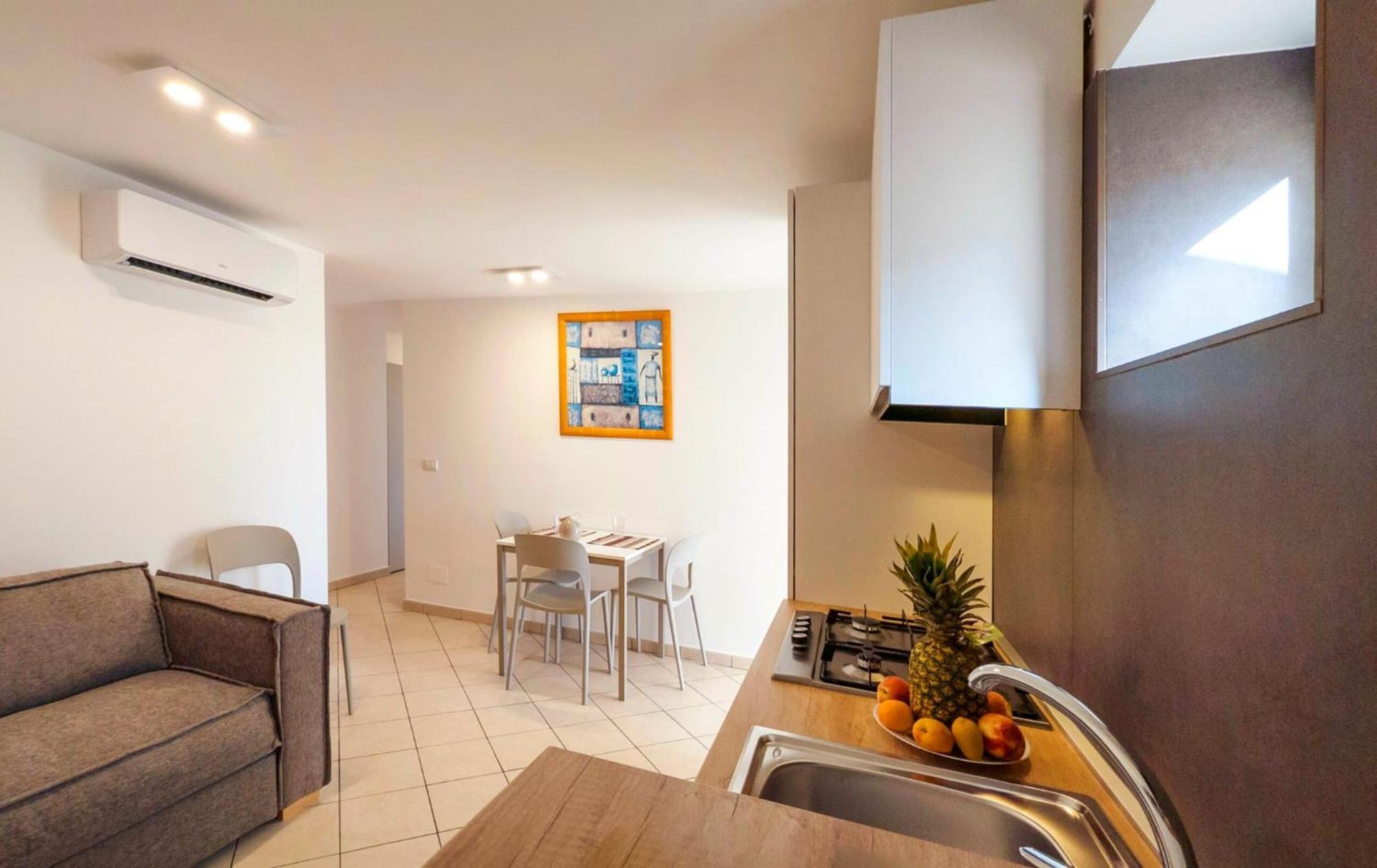 Magico Apartments - 450M Dalla Spiaggia Капо-д'Орландо Экстерьер фото