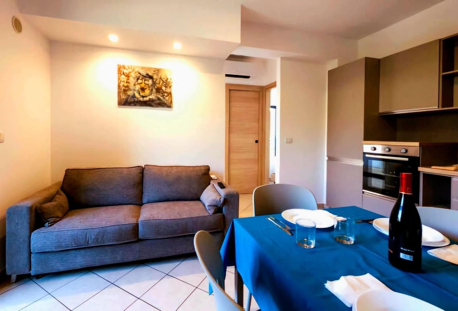 Magico Apartments - 450M Dalla Spiaggia Капо-д'Орландо Экстерьер фото