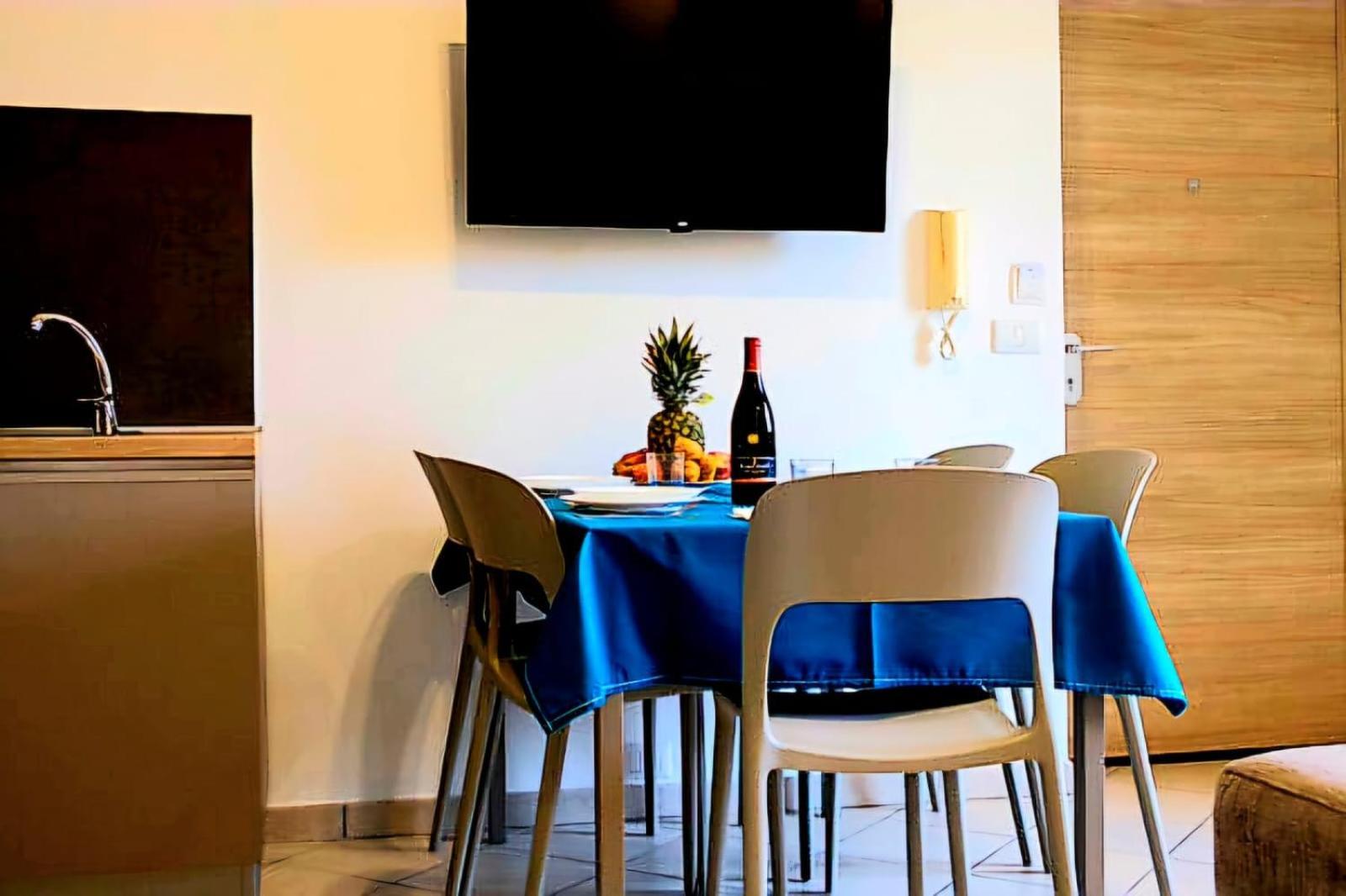 Magico Apartments - 450M Dalla Spiaggia Капо-д'Орландо Экстерьер фото